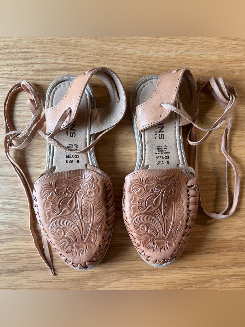 Leather Lace-Up Flat Sandals - Tan size 6